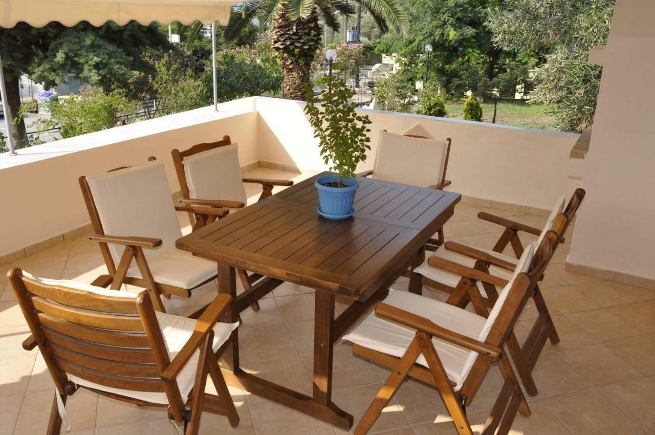 Feel Free Villa PalaiónTsiflíkion Dış mekan fotoğraf